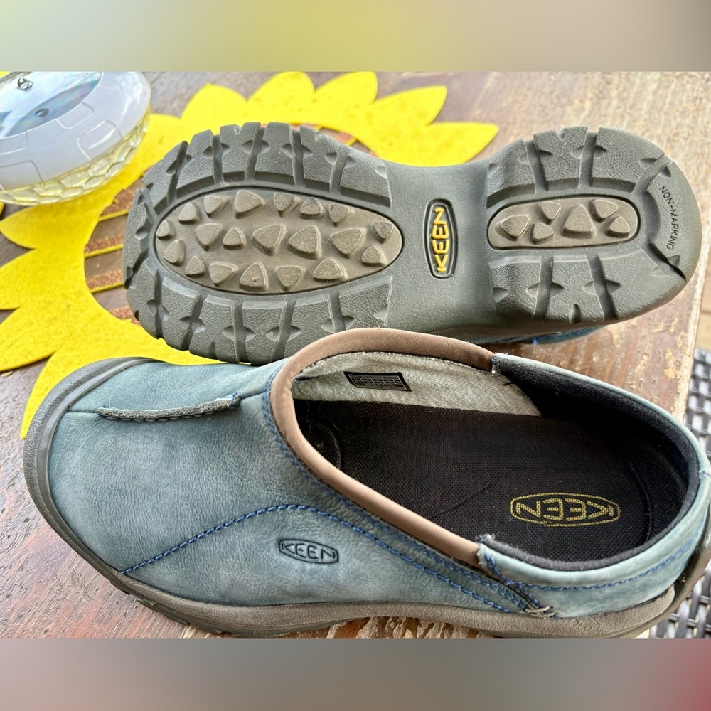 🔥KEEN women’s Kaci Slides - SOLD OUT